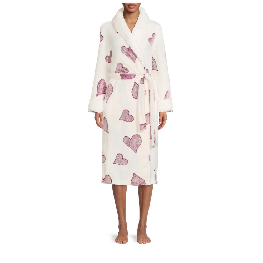 NWT Secret Treasures Women’s and Women’s Plus Super Faux Mink Robe
